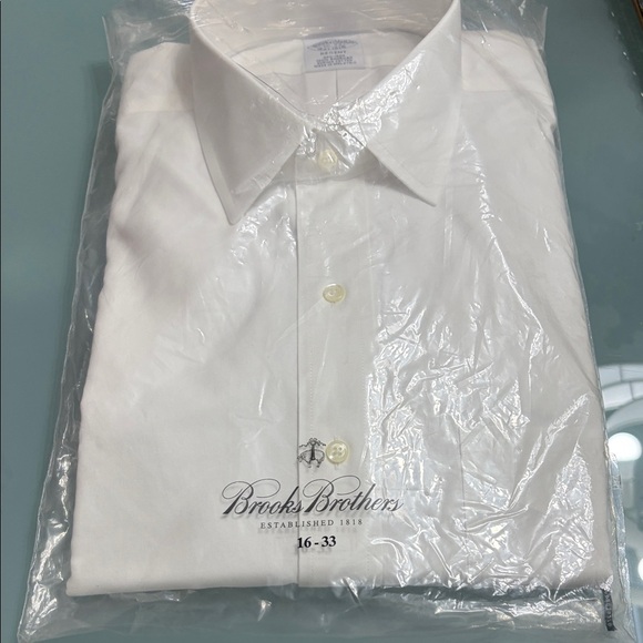Brooks Brothers Classic White Dress Shirt - Picture 5 of 5
